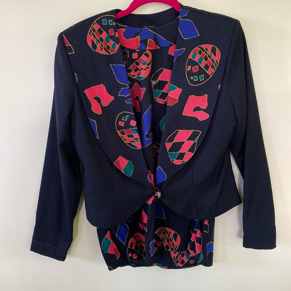 VTG Ali Miles 3 PC Blouse, Jacket and Belt Abstract Print